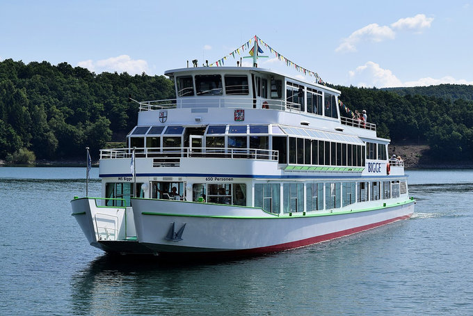 Schiffsrundfahrt mit der Westfalen
